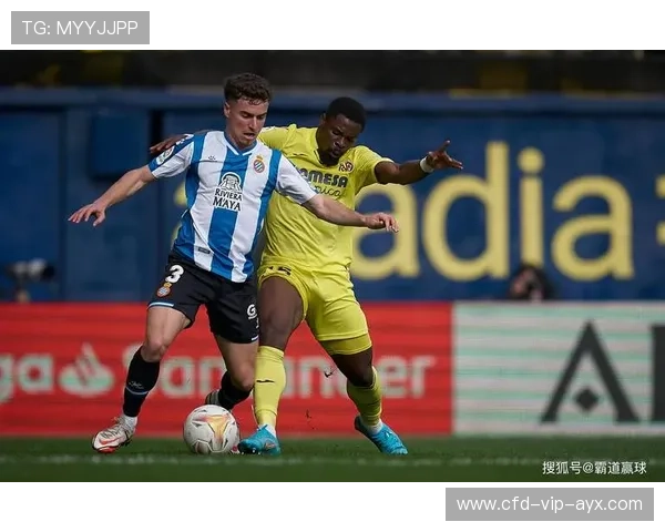 比利亚雷亚尔锁定英超反击尖刀，黄潜锋线焕发新生